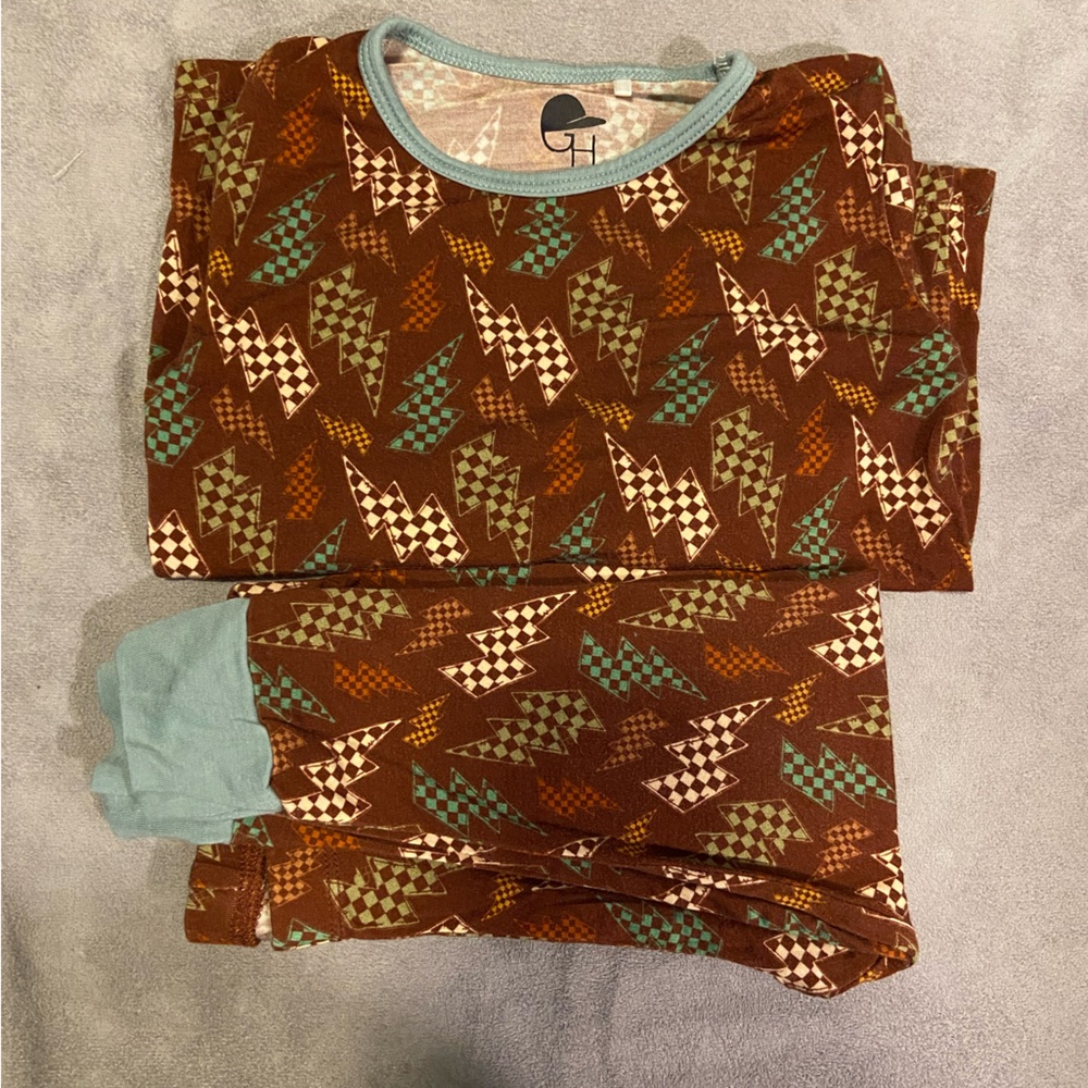 George Hats Fall Bolts Bamboo Pajama Set